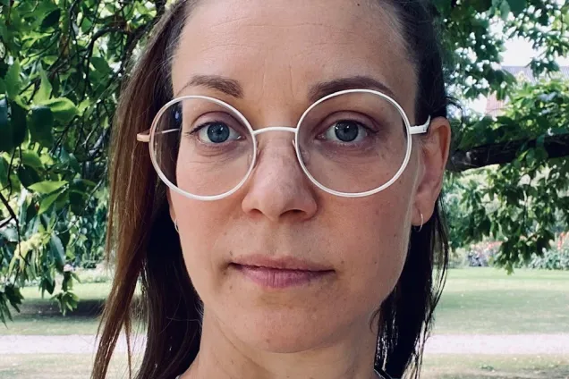 Porträttbild på Maria Esaiasson.
